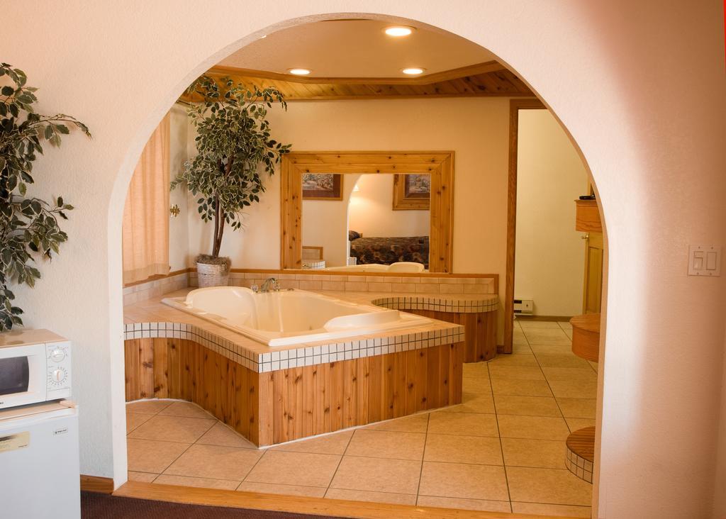 North Country Inn & Suites Mandan Eksteriør bilde