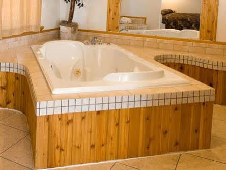 North Country Inn & Suites Mandan Eksteriør bilde